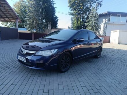 Хонда Сівік 2007 у Хусте на Automoto.ua Синій Хонда Сівік, об'ємом двигуна 1.8 л та пробігом 300 тис. км за 5000 $, фото 1 на Automoto.ua