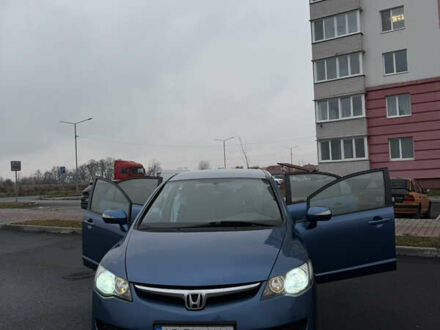 Синій Хонда Сівік, об'ємом двигуна 1.8 л та пробігом 197 тис. км за 6350 $, фото 1 на Automoto.ua