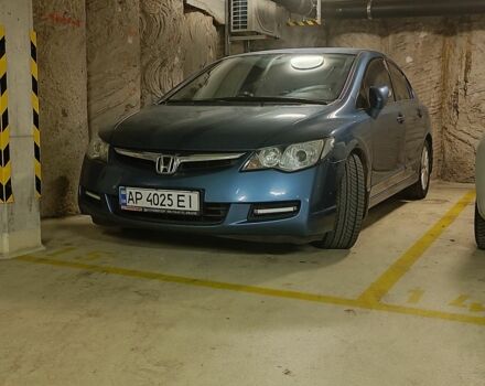 Синий Хонда Цивик, объемом двигателя 1.8 л и пробегом 228 тыс. км за 3300 $, фото 1 на Automoto.ua