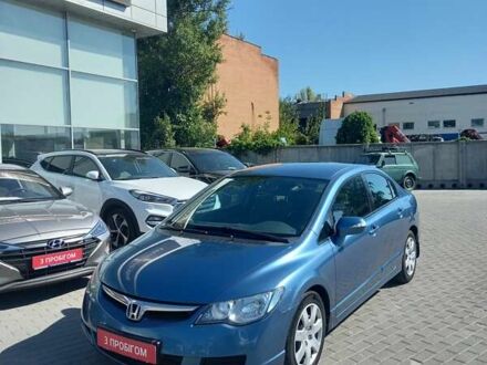 Синий Хонда Цивик, объемом двигателя 1.8 л и пробегом 177 тыс. км за 7300 $, фото 1 на Automoto.ua
