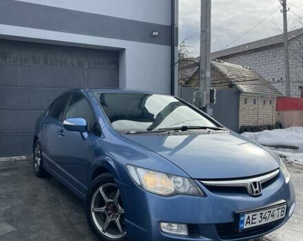 Синий Хонда Цивик, объемом двигателя 1.8 л и пробегом 290 тыс. км за 5400 $, фото 1 на Automoto.ua