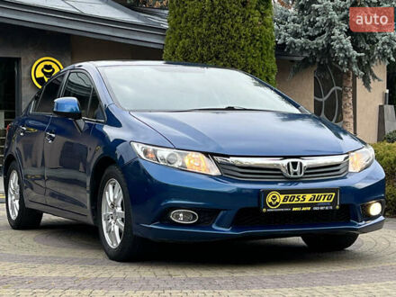 Синий Хонда Цивик, объемом двигателя 1.8 л и пробегом 219 тыс. км за 6800 $, фото 1 на Automoto.ua