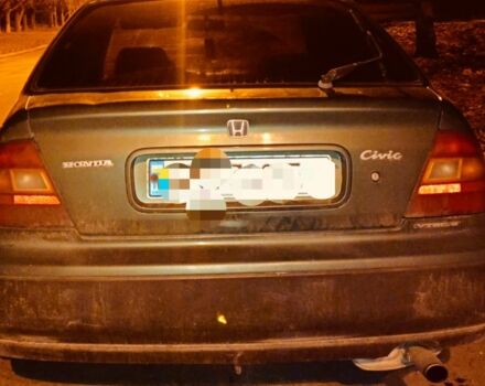 Зелений Хонда Сівік, об'ємом двигуна 0 л та пробігом 332 тис. км за 1800 $, фото 2 на Automoto.ua