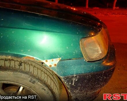 Зеленый Хонда Цивик, объемом двигателя 1.5 л и пробегом 332 тыс. км за 1800 $, фото 8 на Automoto.ua