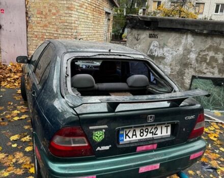 Зеленый Хонда Цивик, объемом двигателя 1.4 л и пробегом 290 тыс. км за 700 $, фото 1 на Automoto.ua