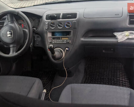 Зеленый Хонда Цивик, объемом двигателя 1.4 л и пробегом 201 тыс. км за 3300 $, фото 4 на Automoto.ua