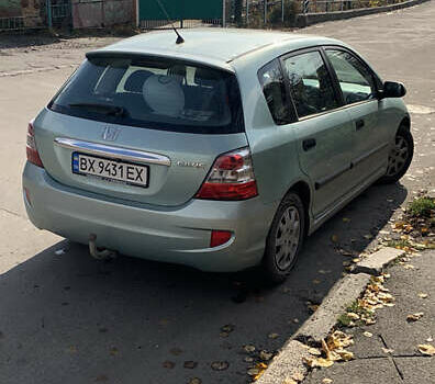 Зеленый Хонда Цивик, объемом двигателя 1.4 л и пробегом 180 тыс. км за 4100 $, фото 2 на Automoto.ua