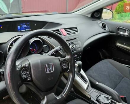 Зеленый Хонда Цивик, объемом двигателя 1.8 л и пробегом 135 тыс. км за 10900 $, фото 5 на Automoto.ua