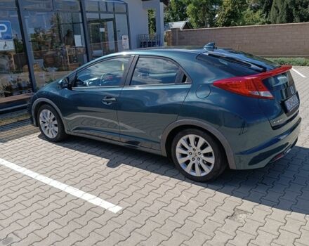 Зеленый Хонда Цивик, объемом двигателя 1.8 л и пробегом 305 тыс. км за 8400 $, фото 2 на Automoto.ua