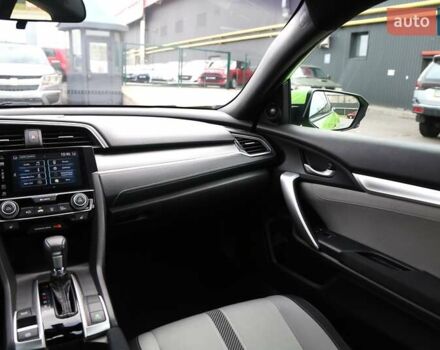 Зеленый Хонда Цивик, объемом двигателя 1.5 л и пробегом 129 тыс. км за 13600 $, фото 12 на Automoto.ua