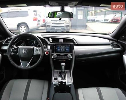 Зеленый Хонда Цивик, объемом двигателя 1.5 л и пробегом 129 тыс. км за 13600 $, фото 11 на Automoto.ua