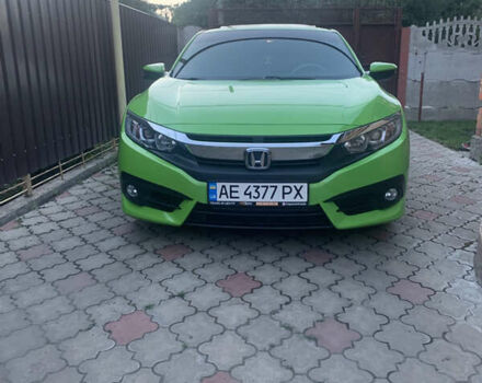 Зеленый Хонда Цивик, объемом двигателя 1.5 л и пробегом 100 тыс. км за 14000 $, фото 11 на Automoto.ua