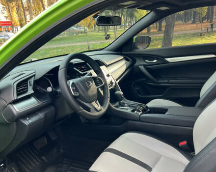 Зеленый Хонда Цивик, объемом двигателя 2 л и пробегом 128 тыс. км за 12000 $, фото 8 на Automoto.ua