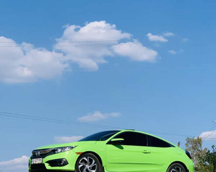 Зеленый Хонда Цивик, объемом двигателя 1.5 л и пробегом 100 тыс. км за 14000 $, фото 1 на Automoto.ua