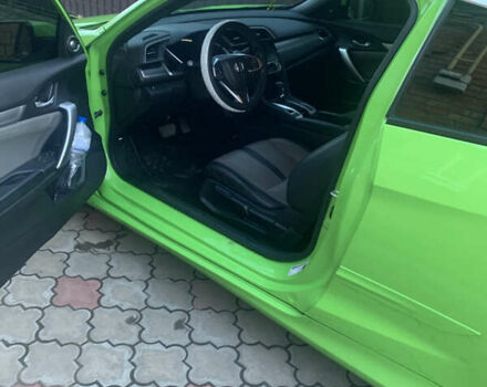 Зеленый Хонда Цивик, объемом двигателя 1.5 л и пробегом 100 тыс. км за 14000 $, фото 5 на Automoto.ua
