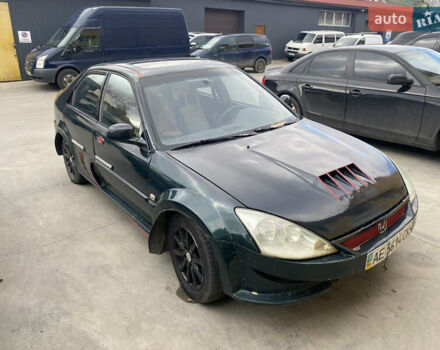 Зеленый Хонда Цивик, объемом двигателя 1.6 л и пробегом 250 тыс. км за 1100 $, фото 5 на Automoto.ua