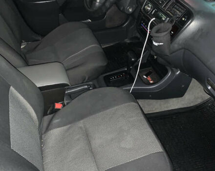 Зеленый Хонда Цивик, объемом двигателя 1.49 л и пробегом 330 тыс. км за 3000 $, фото 7 на Automoto.ua