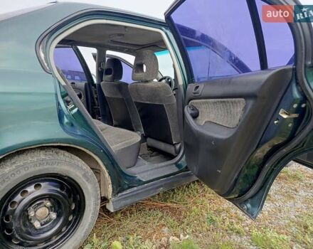 Зеленый Хонда Цивик, объемом двигателя 1.4 л и пробегом 478 тыс. км за 2350 $, фото 12 на Automoto.ua