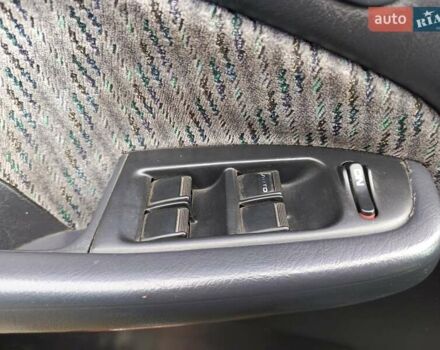 Зеленый Хонда Цивик, объемом двигателя 1.4 л и пробегом 478 тыс. км за 2350 $, фото 6 на Automoto.ua