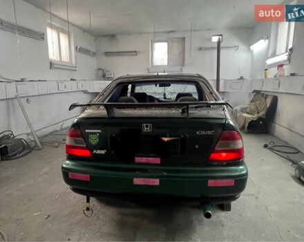 Зеленый Хонда Цивик, объемом двигателя 1.4 л и пробегом 298 тыс. км за 1000 $, фото 4 на Automoto.ua