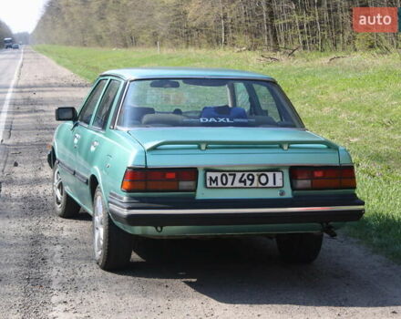 Зеленый Хонда Цивик, объемом двигателя 2 л и пробегом 230 тыс. км за 1400 $, фото 2 на Automoto.ua