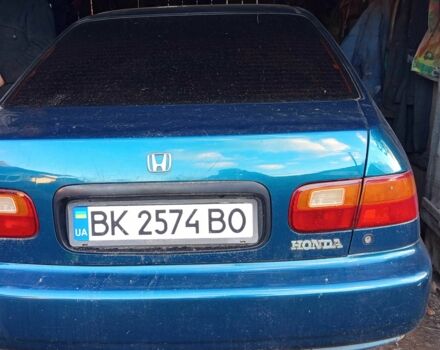 Зеленый Хонда Цивик, объемом двигателя 1.5 л и пробегом 4 тыс. км за 2000 $, фото 1 на Automoto.ua