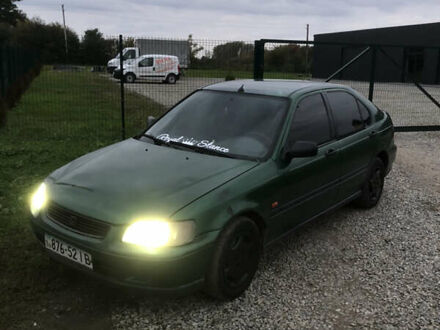 Зелений Хонда Сівік, об'ємом двигуна 1.5 л та пробігом 400 тис. км за 1850 $, фото 1 на Automoto.ua