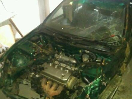 Хонда Цивик 1995 в Одессе на Automoto.ua Зеленый Хонда Цивик, объемом двигателя 0 л и пробегом 250 тыс. км за 1000 $, фото 1 на Automoto.ua