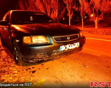 Зеленый Хонда Цивик, объемом двигателя 1.5 л и пробегом 332 тыс. км за 1800 $, фото 1 на Automoto.ua