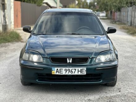 Зеленый Хонда Цивик, объемом двигателя 1.4 л и пробегом 250 тыс. км за 1800 $, фото 1 на Automoto.ua