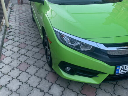 Хонда Цивик 2017 в Никополе на Automoto.ua Зеленый Хонда Цивик, объемом двигателя 1.5 л и пробегом 100 тыс. км за 14000 $, фото 1 на Automoto.ua