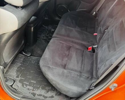 Помаранчевий Хонда Сівік, об'ємом двигуна 1.8 л та пробігом 225 тис. км за 5499 $, фото 9 на Automoto.ua