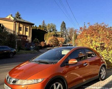 Оранжевый Хонда Цивик, объемом двигателя 1.8 л и пробегом 150 тыс. км за 7200 $, фото 3 на Automoto.ua