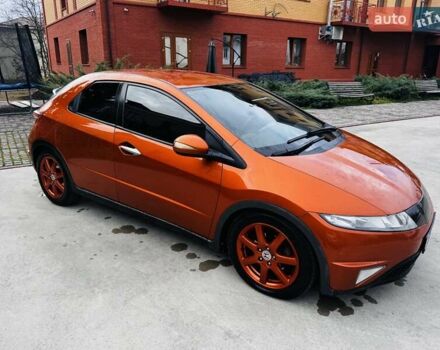 Помаранчевий Хонда Сівік, об'ємом двигуна 1.8 л та пробігом 225 тис. км за 5499 $, фото 7 на Automoto.ua