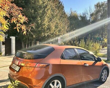 Оранжевый Хонда Цивик, объемом двигателя 1.8 л и пробегом 150 тыс. км за 7200 $, фото 5 на Automoto.ua