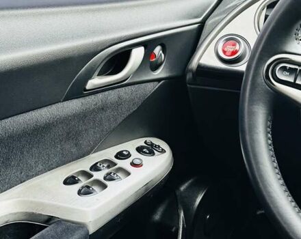 Помаранчевий Хонда Сівік, об'ємом двигуна 1.8 л та пробігом 225 тис. км за 5499 $, фото 16 на Automoto.ua