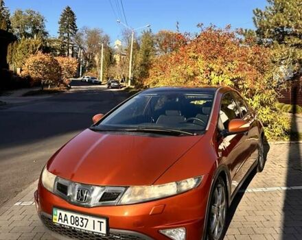 Оранжевый Хонда Цивик, объемом двигателя 1.8 л и пробегом 150 тыс. км за 7200 $, фото 4 на Automoto.ua