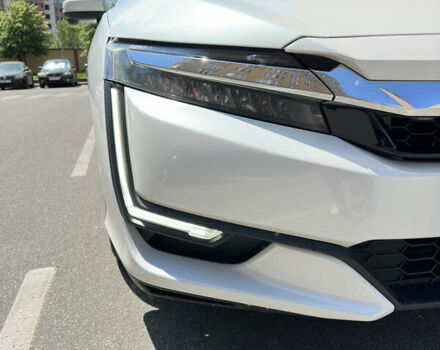 Білий Хонда Клериті, об'ємом двигуна 1.5 л та пробігом 123 тис. км за 22400 $, фото 20 на Automoto.ua
