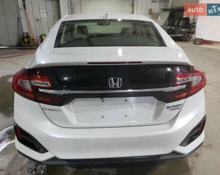 Белый Хонда Клерити, объемом двигателя 0 л и пробегом 93 тыс. км за 3000 $, фото 5 на Automoto.ua