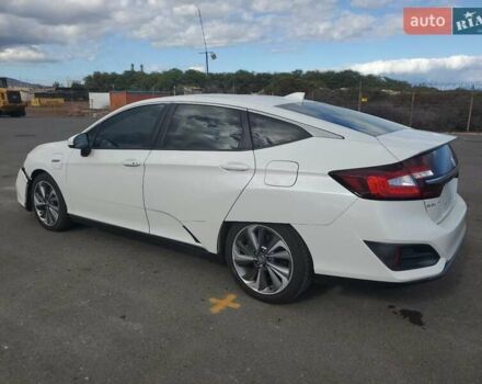 Белый Хонда Клерити, объемом двигателя 0 л и пробегом 136 тыс. км за 3000 $, фото 1 на Automoto.ua