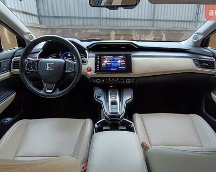 Білий Хонда Клериті, об'ємом двигуна 1.5 л та пробігом 110 тис. км за 20000 $, фото 21 на Automoto.ua