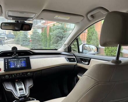 Белый Хонда Клерити, объемом двигателя 1.5 л и пробегом 92 тыс. км за 18200 $, фото 19 на Automoto.ua