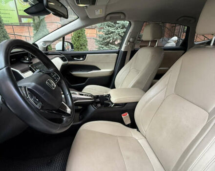 Белый Хонда Клерити, объемом двигателя 1.5 л и пробегом 92 тыс. км за 18200 $, фото 24 на Automoto.ua