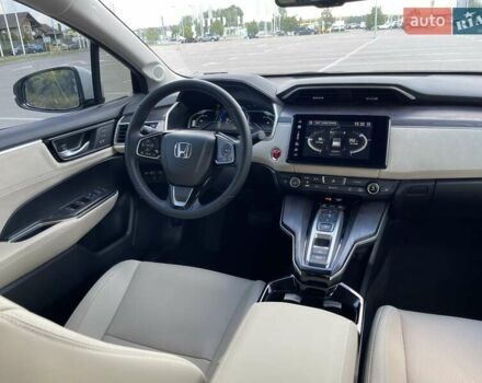 Белый Хонда Клерити, объемом двигателя 1.5 л и пробегом 19 тыс. км за 22500 $, фото 20 на Automoto.ua