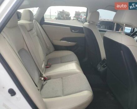 Белый Хонда Клерити, объемом двигателя 0 л и пробегом 136 тыс. км за 3000 $, фото 9 на Automoto.ua