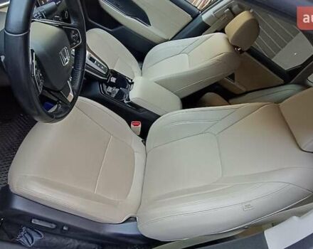 Білий Хонда Клериті, об'ємом двигуна 1.5 л та пробігом 110 тис. км за 20000 $, фото 15 на Automoto.ua