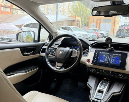 Белый Хонда Клерити, объемом двигателя 1.5 л и пробегом 92 тыс. км за 18200 $, фото 18 на Automoto.ua