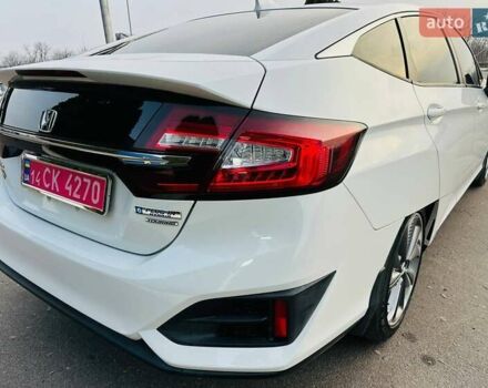Белый Хонда Клерити, объемом двигателя 0 л и пробегом 204 тыс. км за 16200 $, фото 10 на Automoto.ua