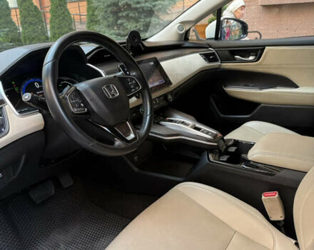 Белый Хонда Клерити, объемом двигателя 1.5 л и пробегом 92 тыс. км за 18200 $, фото 28 на Automoto.ua