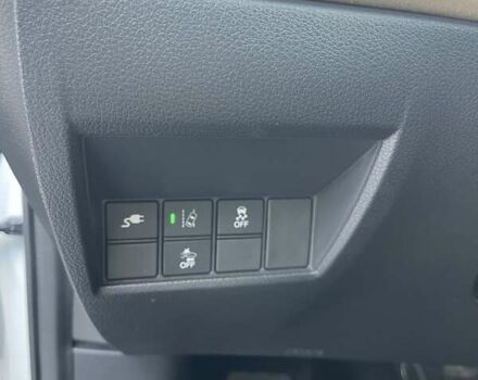 Белый Хонда Клерити, объемом двигателя 1.5 л и пробегом 19 тыс. км за 22500 $, фото 16 на Automoto.ua